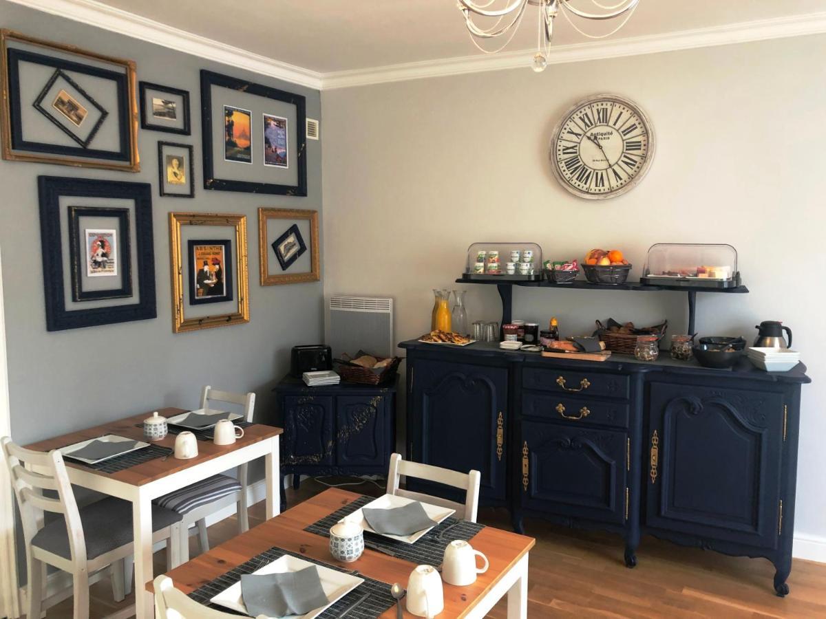 No 6 B&B Landivy Ngoại thất bức ảnh